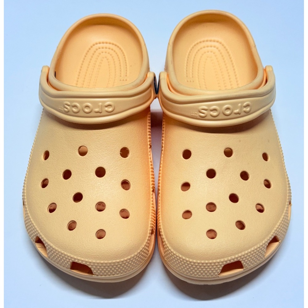 Crocs Classic Clog Cantaloupe Orange Mens 8 Womens 10 Comfort Slip On Shoes - Picture 2 of 5